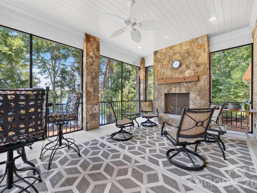 166 Balmoral Drive, Mooresville, NC 28117.  MLS# CAR4396436, YatesRealty ID 34617. 