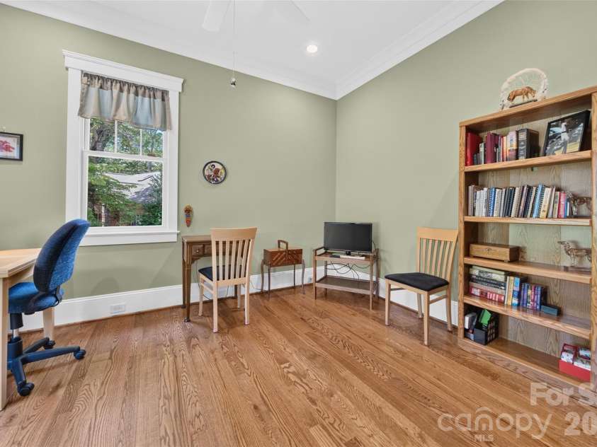 166 Balmoral Drive, Mooresville, NC 28117.  MLS# CAR4396436, YatesRealty ID 34617. 