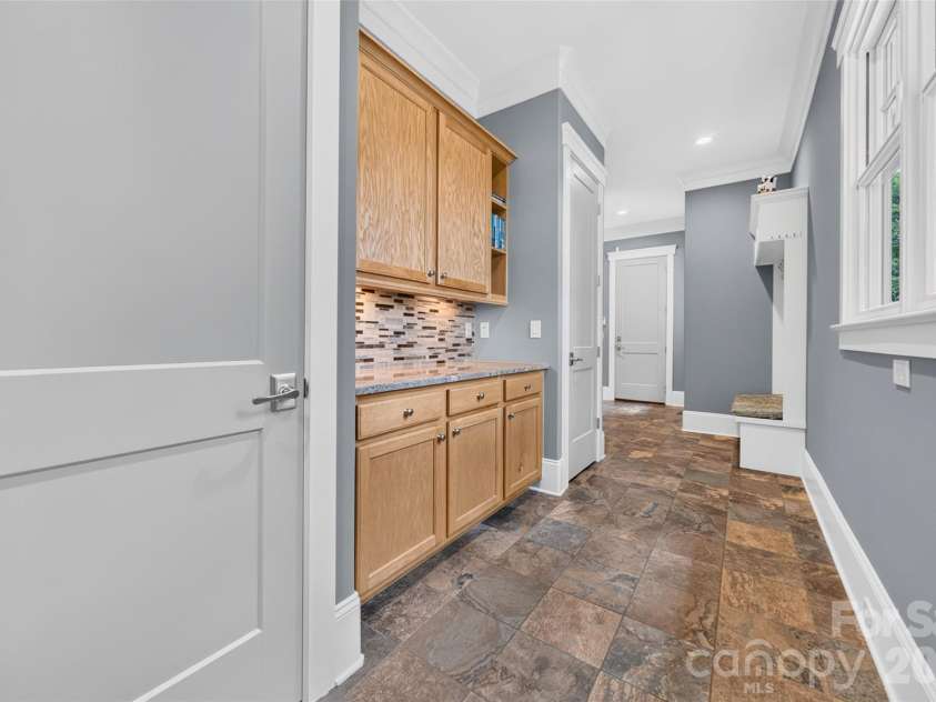 166 Balmoral Drive, Mooresville, NC 28117.  MLS# CAR4396436, YatesRealty ID 34617. 