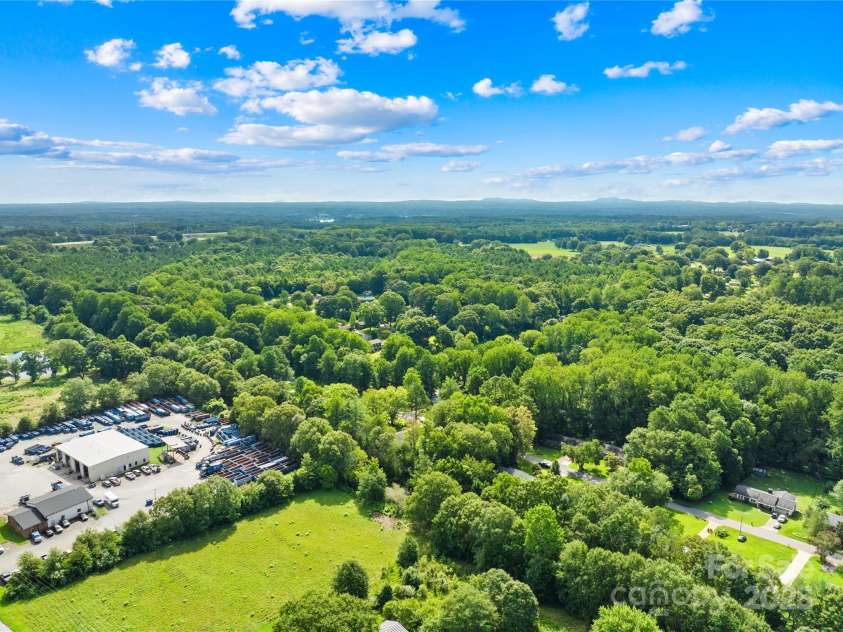 1029 Hunter Valley Road, Shelby, NC 28150.  MLS# CAR4292754, YatesRealty ID 34618. 