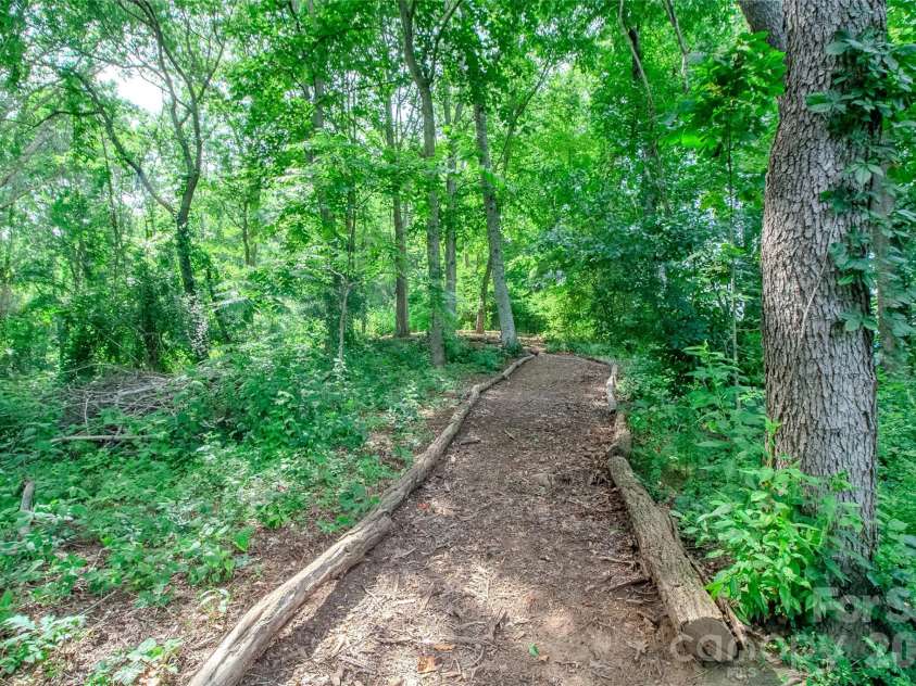 49 Jake Drive, Canton, NC 28716.  MLS# CAR4398234, YatesRealty ID 34618. 