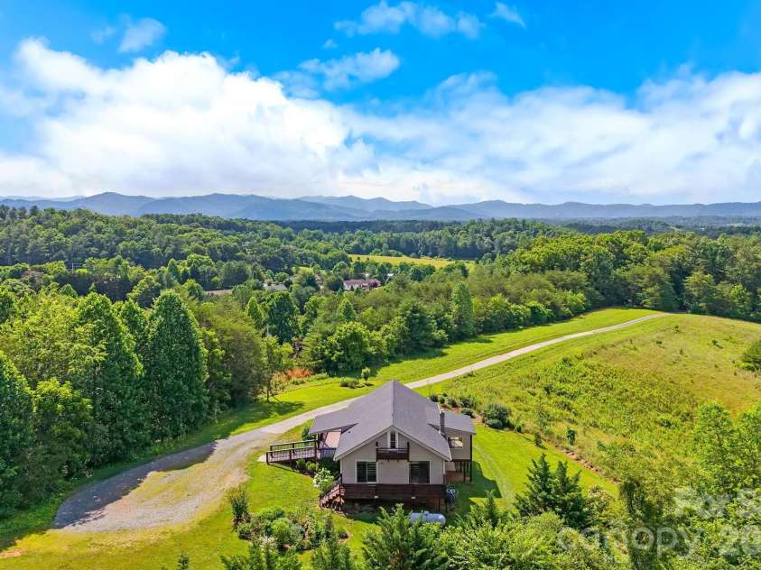 72 Ed Debruhl Road, Alexander, NC 28701.  MLS# CAR4394636, YatesRealty ID 34620. 