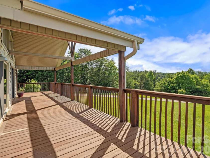 72 Ed Debruhl Road, Alexander, NC 28701.  MLS# CAR4394636, YatesRealty ID 34620. 