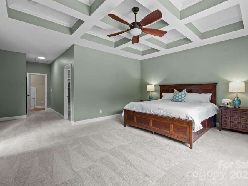 6802 Rock Island Road, Charlotte, NC 28278.  MLS# CAR4289658, YatesRealty ID 34622. Primary bedroom