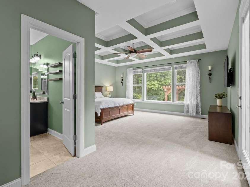 6802 Rock Island Road, Charlotte, NC 28278.  MLS# CAR4289658, YatesRealty ID 34622. Primary bedroom overlooking backyard