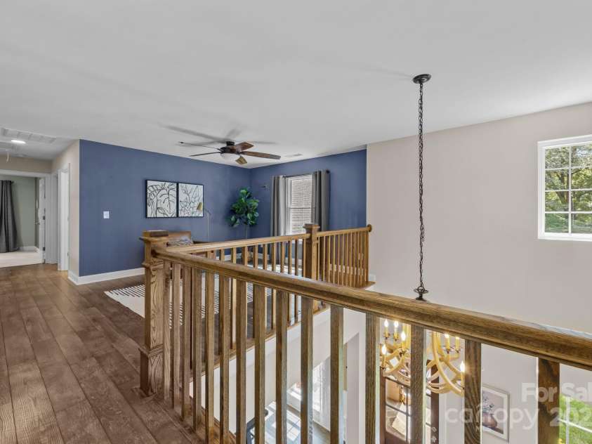 6802 Rock Island Road, Charlotte, NC 28278.  MLS# CAR4289658, YatesRealty ID 34622. Upstairs loft