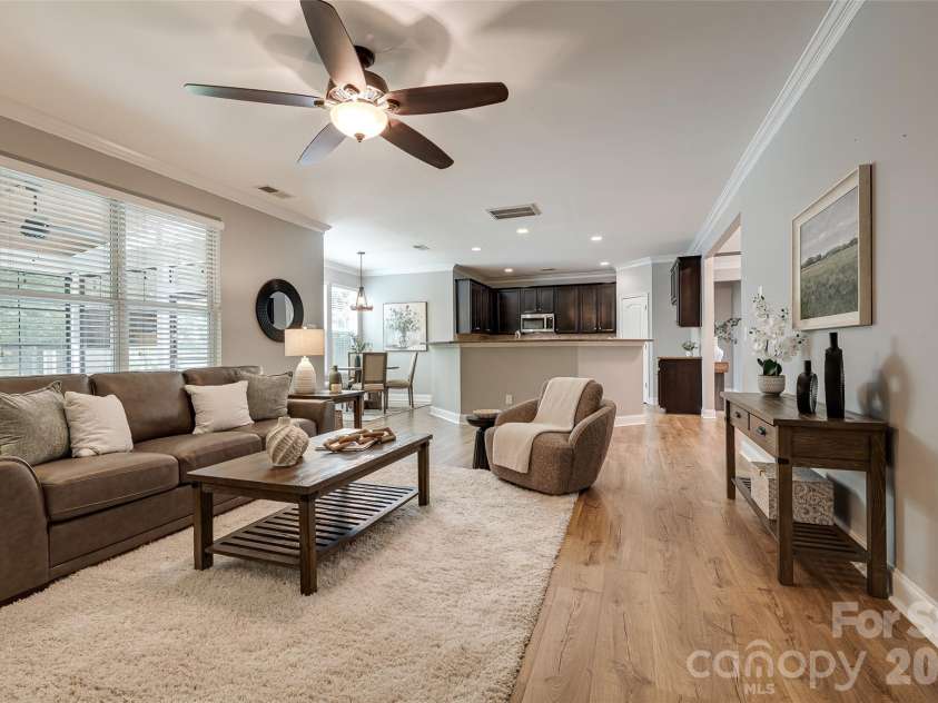 576 Becker Avenue, Fort Mill, SC 29715.  MLS# CAR4395279, YatesRealty ID 34623. Great Room