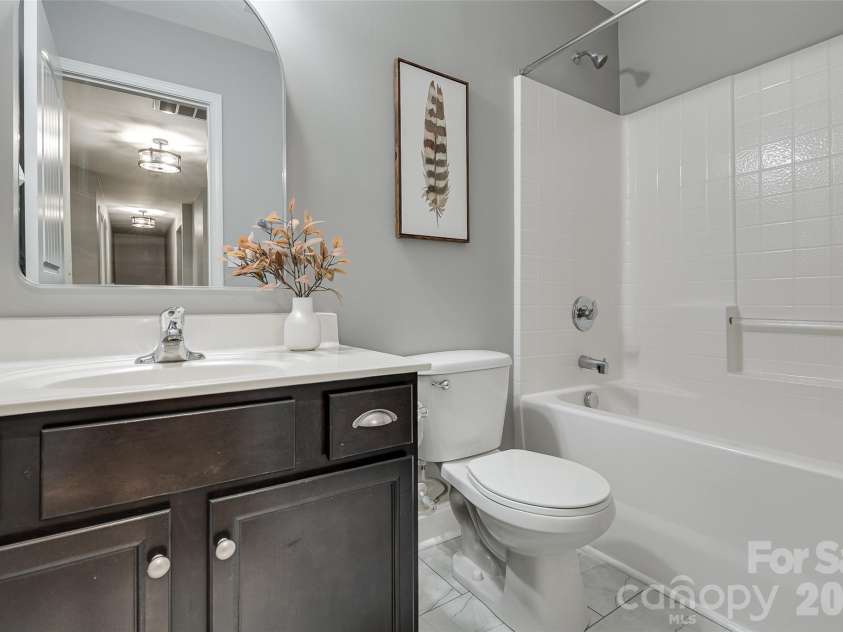 576 Becker Avenue, Fort Mill, SC 29715.  MLS# CAR4395279, YatesRealty ID 34623. Guest Bath