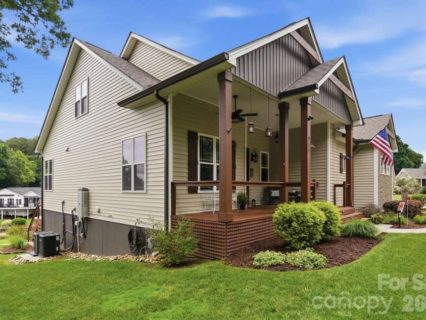 913 Lake Club Drive, Rock Hill, SC 29732.  MLS# CAR4385002, YatesRealty ID 34624. 
