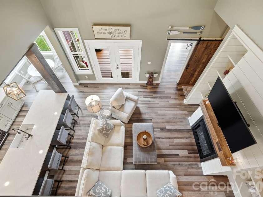 913 Lake Club Drive, Rock Hill, SC 29732.  MLS# CAR4385002, YatesRealty ID 34624. 