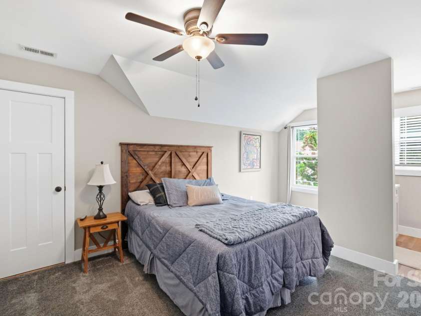 913 Lake Club Drive, Rock Hill, SC 29732.  MLS# CAR4385002, YatesRealty ID 34624. 