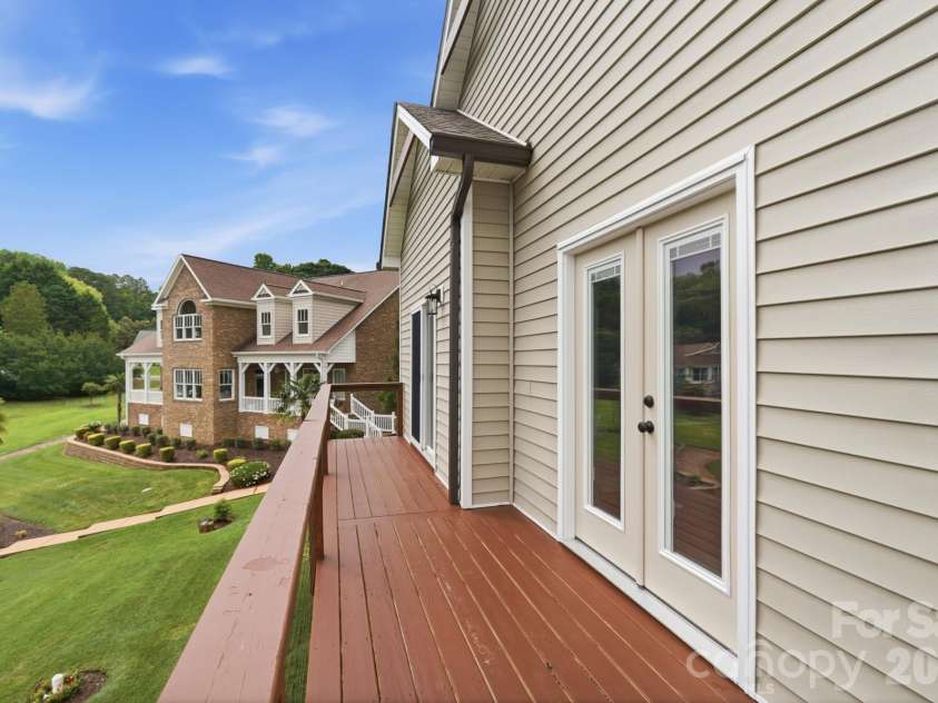 913 Lake Club Drive, Rock Hill, SC 29732.  MLS# CAR4385002, YatesRealty ID 34624. 