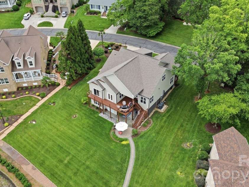 913 Lake Club Drive, Rock Hill, SC 29732.  MLS# CAR4385002, YatesRealty ID 34624. 