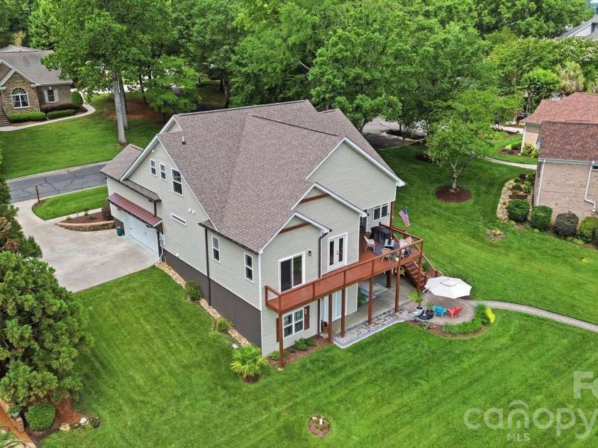 913 Lake Club Drive, Rock Hill, SC 29732.  MLS# CAR4385002, YatesRealty ID 34624. 