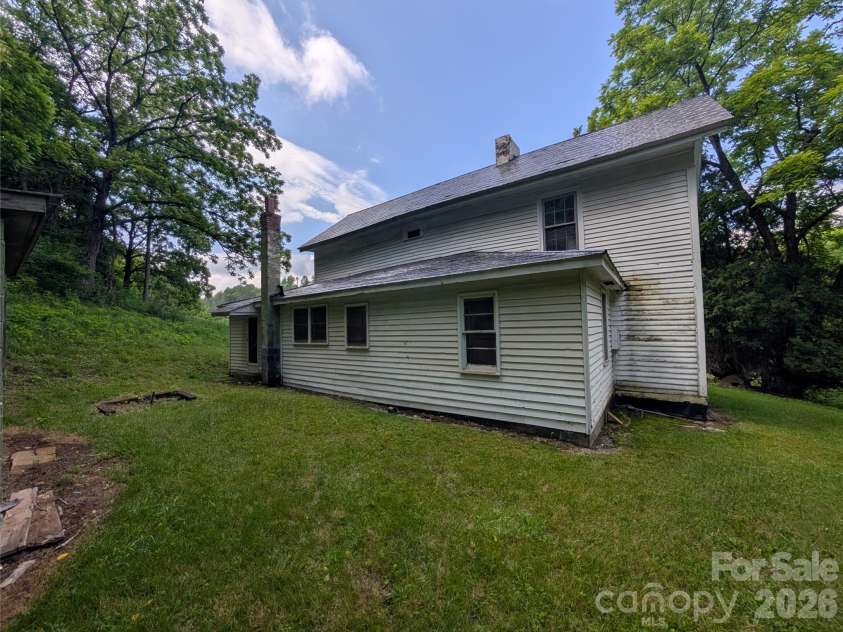 1327 NC 80 Highway, Bakersville, NC 28705.  MLS# CAR4392395, YatesRealty ID 34625. 