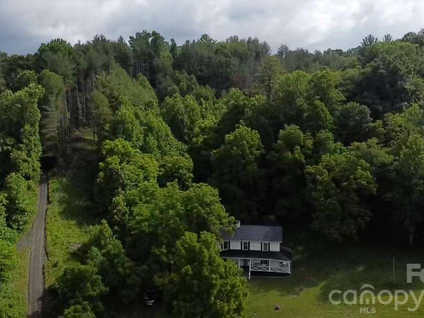 1327 NC 80 Highway, Bakersville, NC 28705.  MLS# CAR4392395, YatesRealty ID 34625. 