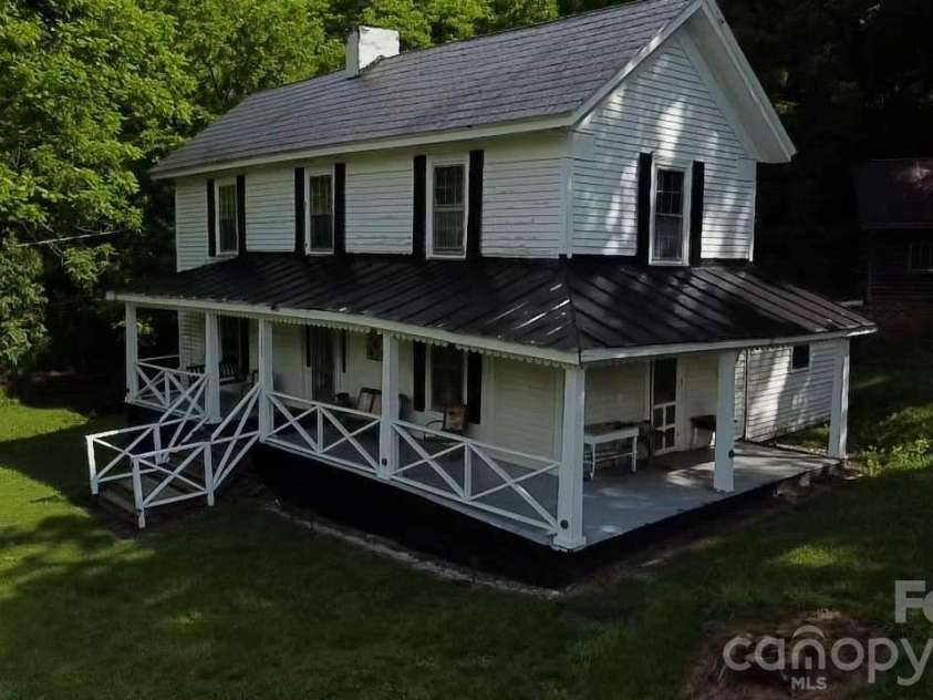 1327 NC 80 Highway, Bakersville, NC 28705.  MLS# CAR4392395, YatesRealty ID 34625. 