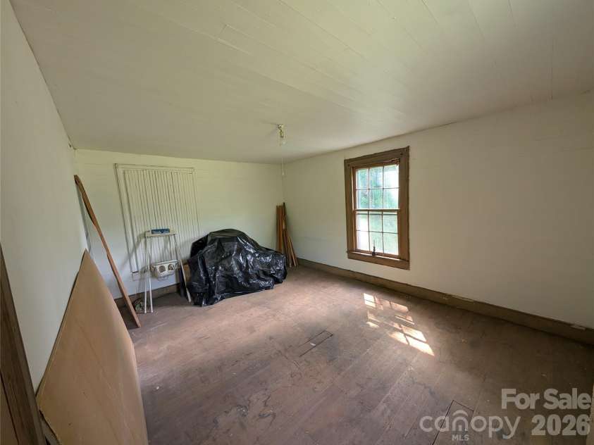 1327 NC 80 Highway, Bakersville, NC 28705.  MLS# CAR4392395, YatesRealty ID 34625. Bonus space