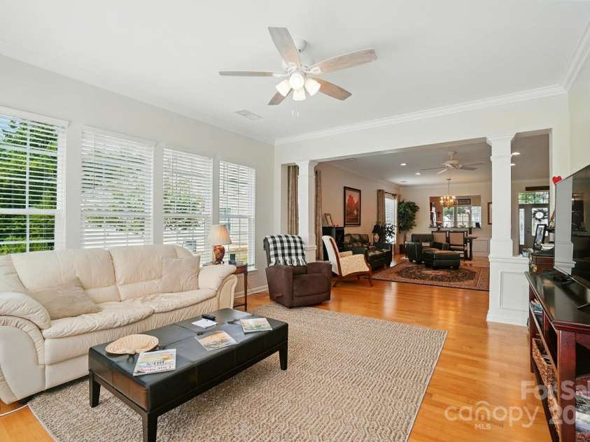 15116 Legend Oaks Court, Fort Mill, SC 29707.  MLS# CAR4267990, YatesRealty ID 34625. 
