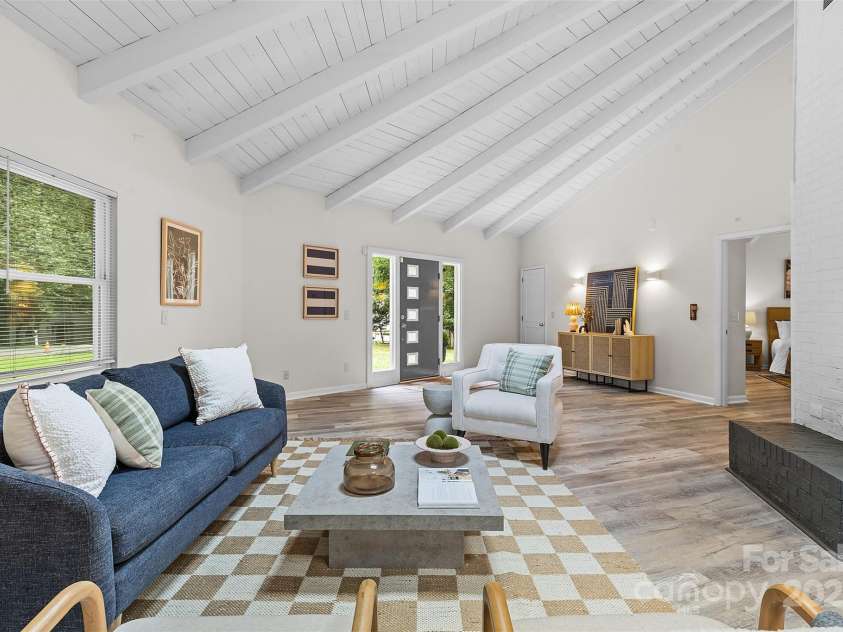 5017 Celeste Court, Charlotte, NC 28270.  MLS# CAR4289916, YatesRealty ID 34626. 