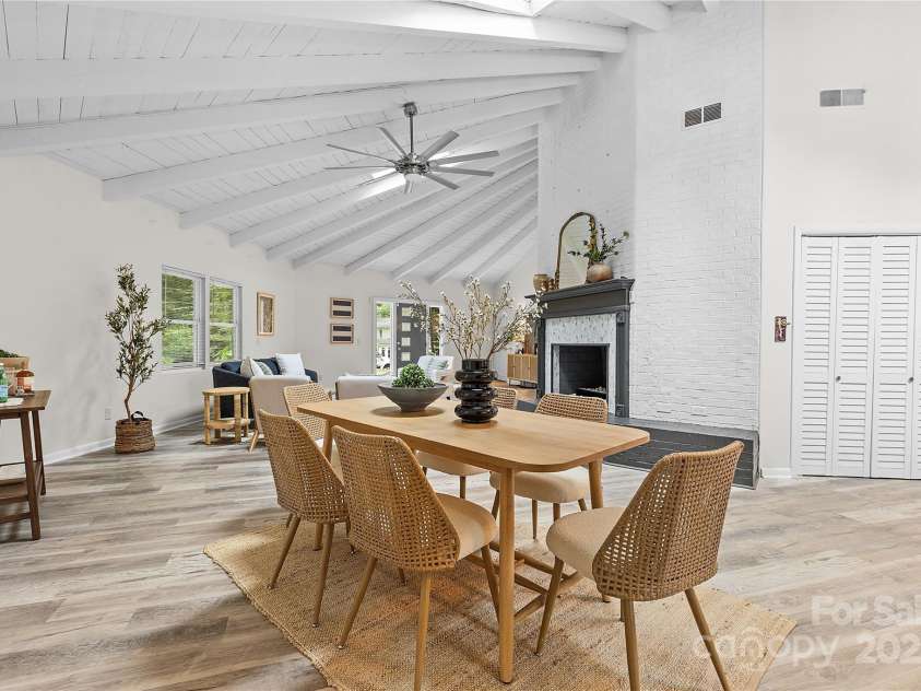 5017 Celeste Court, Charlotte, NC 28270.  MLS# CAR4289916, YatesRealty ID 34626. 