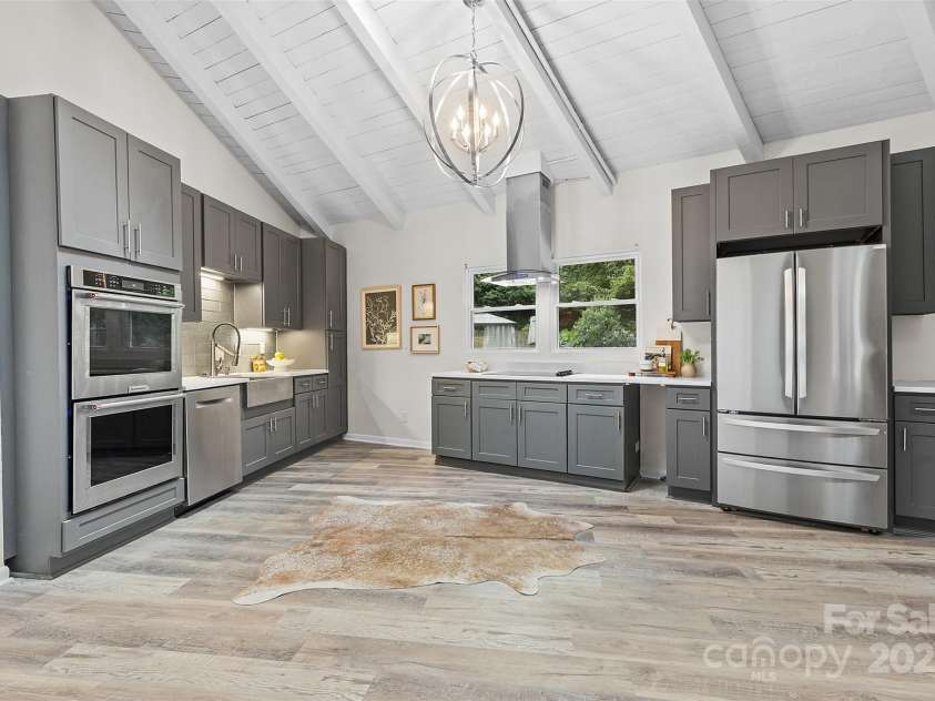 5017 Celeste Court, Charlotte, NC 28270.  MLS# CAR4289916, YatesRealty ID 34626. 