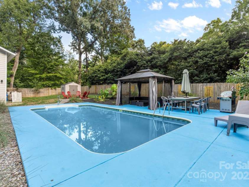 5017 Celeste Court, Charlotte, NC 28270.  MLS# CAR4289916, YatesRealty ID 34626. 