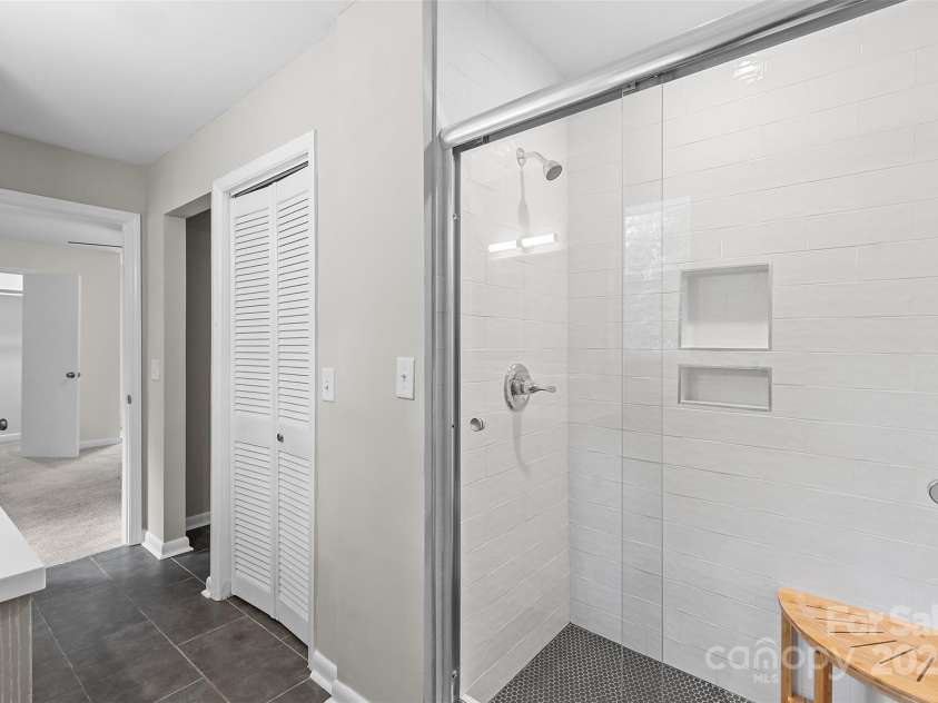 5017 Celeste Court, Charlotte, NC 28270.  MLS# CAR4289916, YatesRealty ID 34626. Bathroom Above Garage
