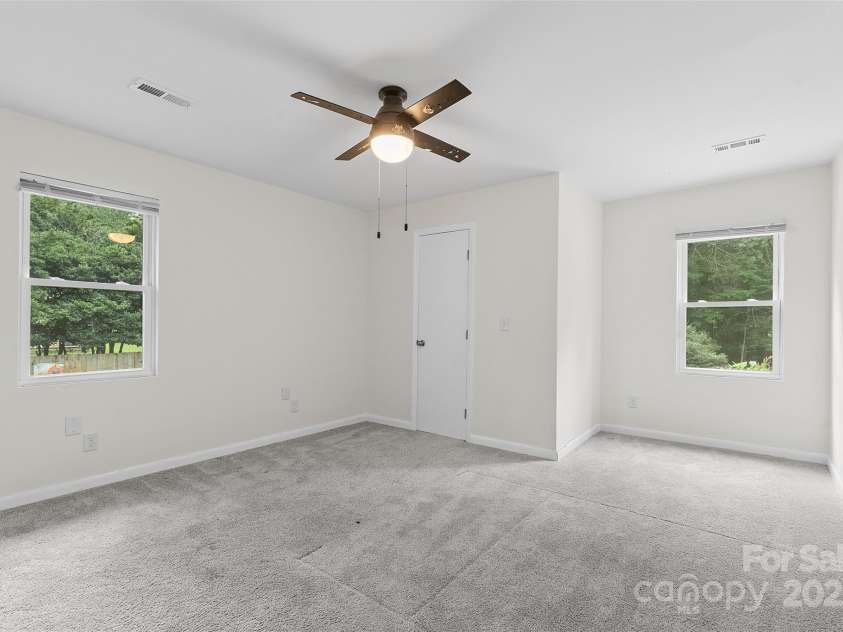 5017 Celeste Court, Charlotte, NC 28270.  MLS# CAR4289916, YatesRealty ID 34626. Bonus Room 2 above garage