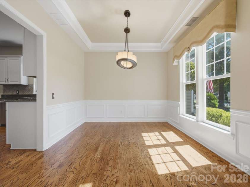 6747 Fieldstone Manor Drive, Matthews, NC 28105.  MLS# CAR4396924, YatesRealty ID 34626. 