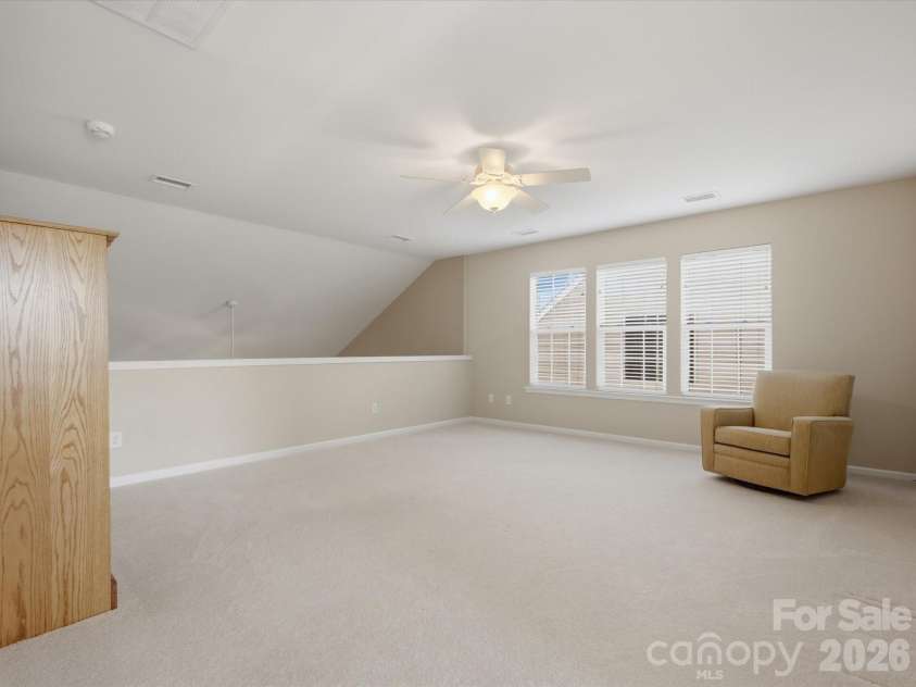 6747 Fieldstone Manor Drive, Matthews, NC 28105.  MLS# CAR4396924, YatesRealty ID 34626. 