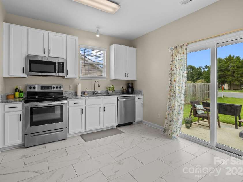 7417 Sparkleberry Drive, Indian Trail, NC 28079.  MLS# CAR4294955, YatesRealty ID 34628. 