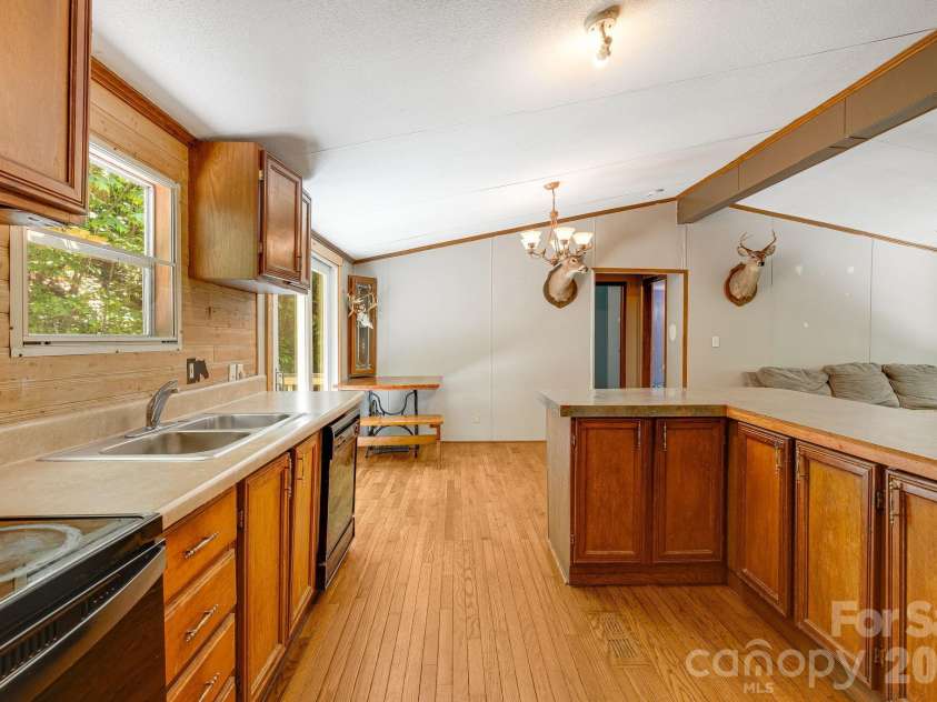 94 Long Ridge Road, Candler, NC 28715.  MLS# CAR4385586, YatesRealty ID 34628. 