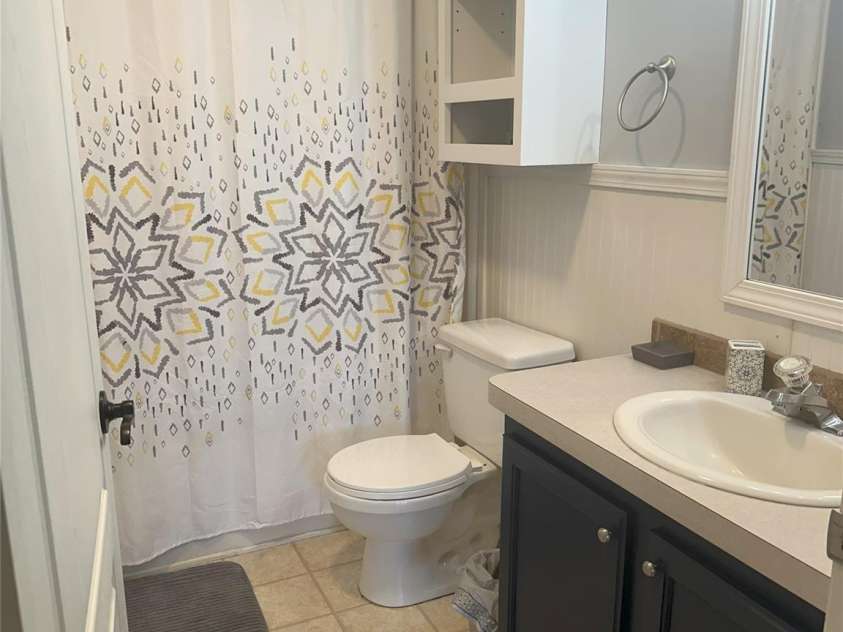 1597 Cleghorn Mill Road, Rutherfordton, NC 28139.  MLS# CAR4213254, YatesRealty ID 3463. Second full bathroom.