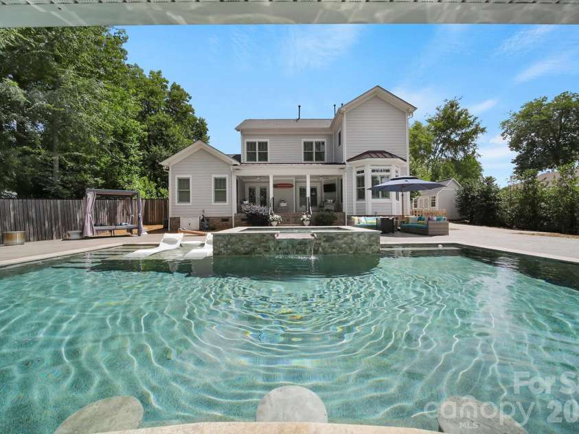 6218 Cory Bret Lane, Charlotte, NC 28278.  MLS# CAR4394062, YatesRealty ID 34631. 