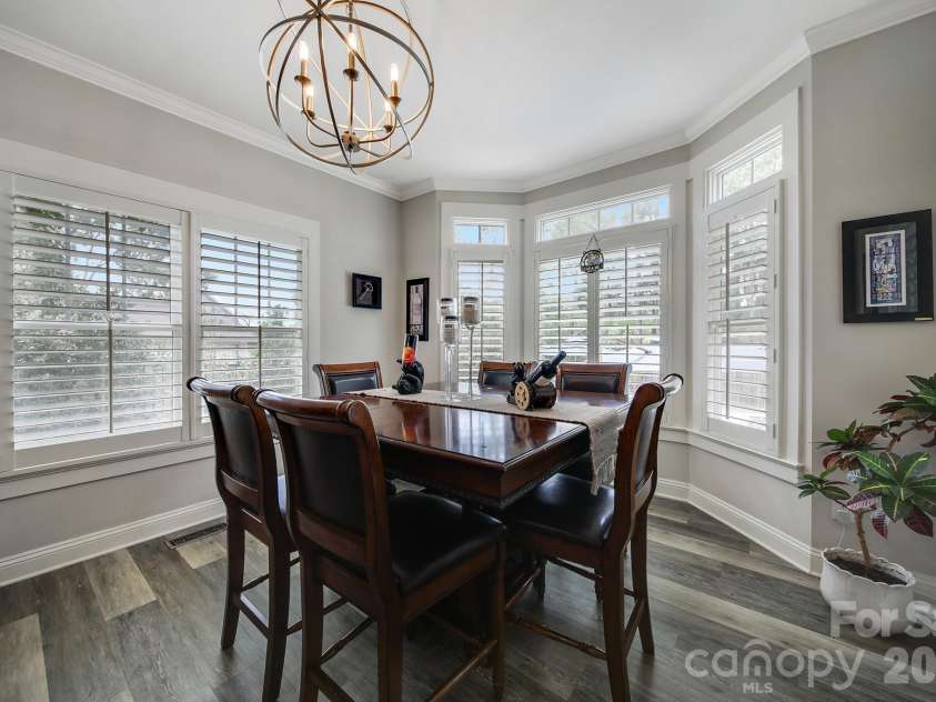 6218 Cory Bret Lane, Charlotte, NC 28278.  MLS# CAR4394062, YatesRealty ID 34631. 