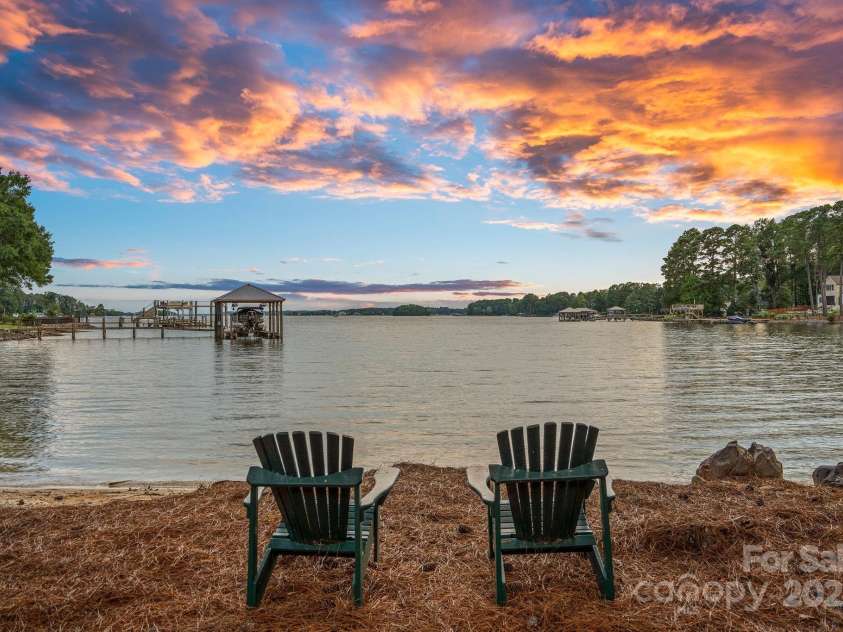 185 Tuskarora Trail, Mooresville, NC 28117.  MLS# CAR4281748, YatesRealty ID 34632. 