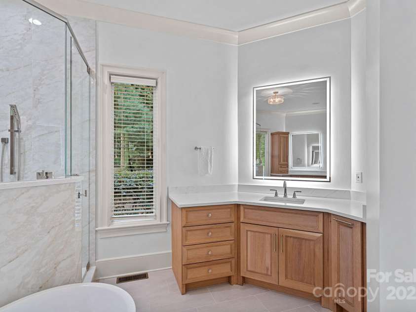 185 Tuskarora Trail, Mooresville, NC 28117.  MLS# CAR4281748, YatesRealty ID 34632. 