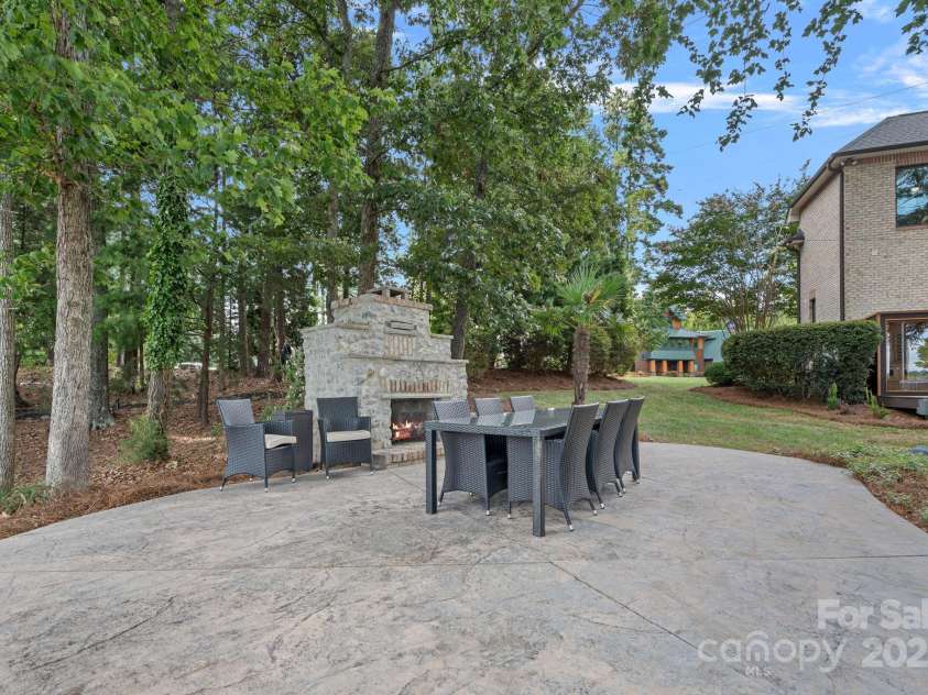 185 Tuskarora Trail, Mooresville, NC 28117.  MLS# CAR4281748, YatesRealty ID 34632. 