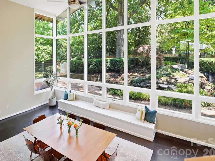 4027 Glenfall Avenue, Charlotte, NC 28210.  MLS# CAR4395887, YatesRealty ID 34632. 