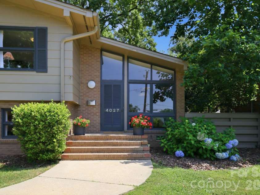 4027 Glenfall Avenue, Charlotte, NC 28210.  MLS# CAR4395887, YatesRealty ID 34632. 