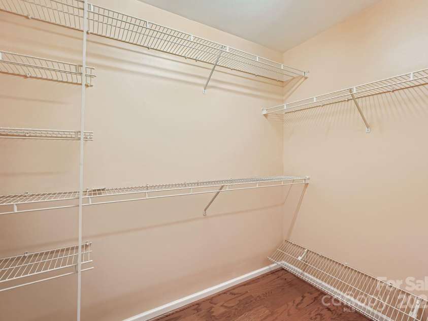 13408 Toka Court, Huntersville, NC 28078.  MLS# CAR4293402, YatesRealty ID 34633. Primary Closet