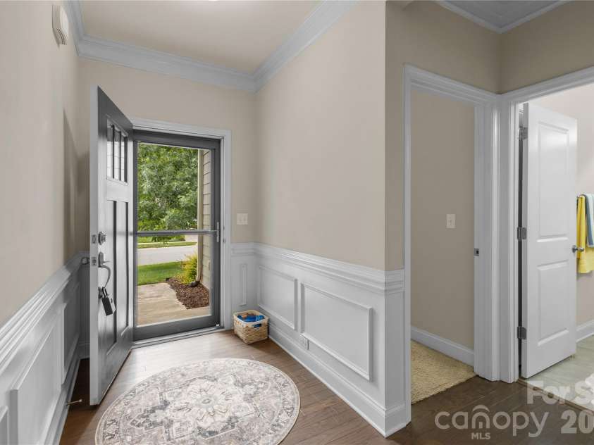 2449 Seagull Drive, Denver, NC 28037.  MLS# CAR4398532, YatesRealty ID 34633. 