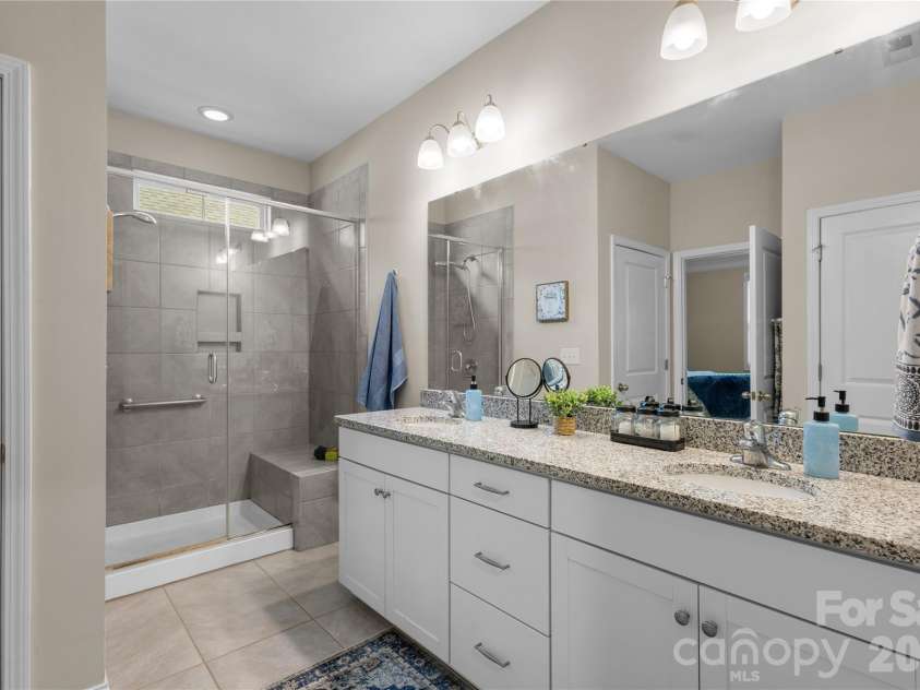 2449 Seagull Drive, Denver, NC 28037.  MLS# CAR4398532, YatesRealty ID 34633. 
