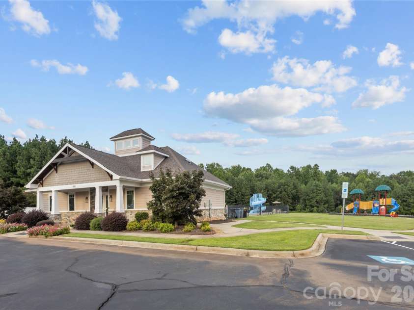 2449 Seagull Drive, Denver, NC 28037.  MLS# CAR4398532, YatesRealty ID 34633. 