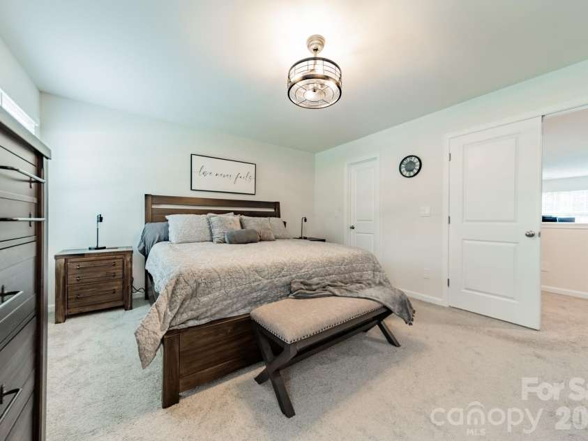 3629 Azalea Ridge Drive, Mount Holly, NC 28120.  MLS# CAR4399386, YatesRealty ID 34636. En-suite BR