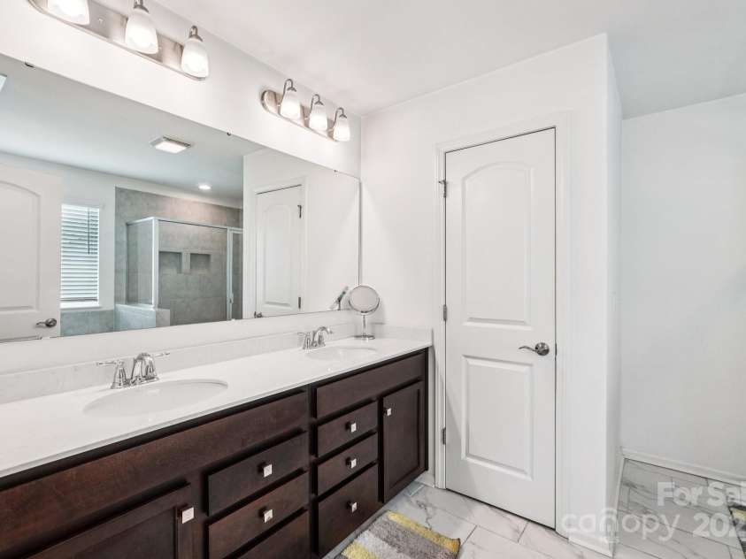 4698 Selhurst Drive, Fort Mill, SC 29707.  MLS# CAR4282496, YatesRealty ID 34636. 