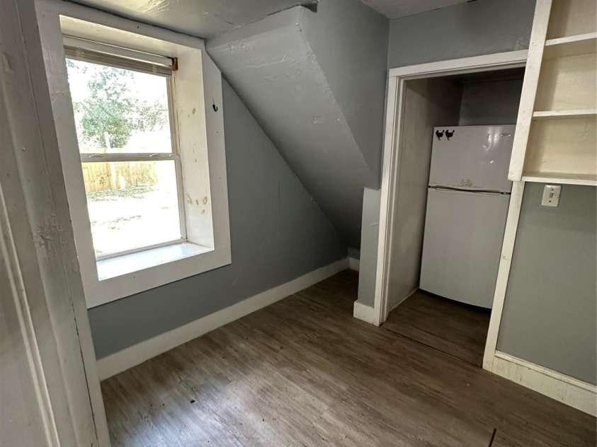 65 Westover Drive, Asheville, NC 28801.  MLS# CAR4290558, YatesRealty ID 34637. 