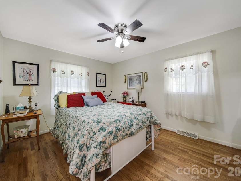 2171 Emma Circle, Lancaster, SC 29720.  MLS# CAR4399588, YatesRealty ID 34638. 