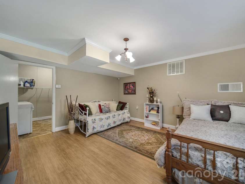 2171 Emma Circle, Lancaster, SC 29720.  MLS# CAR4399588, YatesRealty ID 34638. 